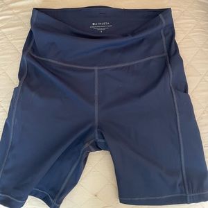 Athleta Ultimate Stash Pocket 7” Short